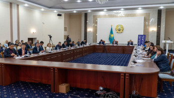 Фотография к новости: Перспективы развития атомной энергетики обсудили в Петропавловске