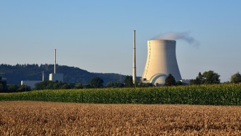 Фотография к новости: АЭС в мире: История строительства реакторов  и передовые технологии