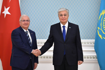 Фотография к новости: Президент принял министра национальной обороны Турции Яшара Гюлера