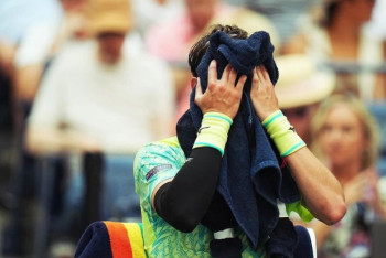 Фотография к новости: Казахстан проиграл Дании второй матч Кубка Дэвиса