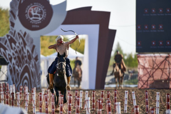 Фотография к новости: Как казахстанские спортсмены популяризируют национальные виды спорта в соцсетях