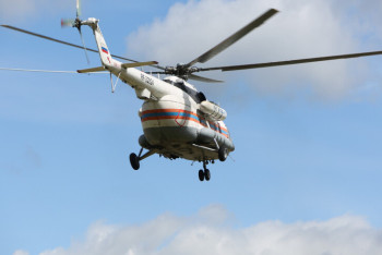 Фотография к новости: Вертолет с тремя людьми на борту пропал в России