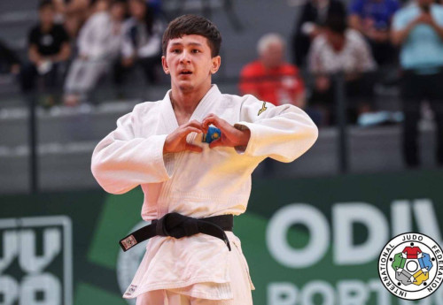 Фотография к новости: Казахстанец стал призёром чемпионата мира по дзюдо