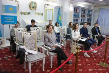 Фотография к новости: Как посол Палестины помог казахстанцам на референдуме