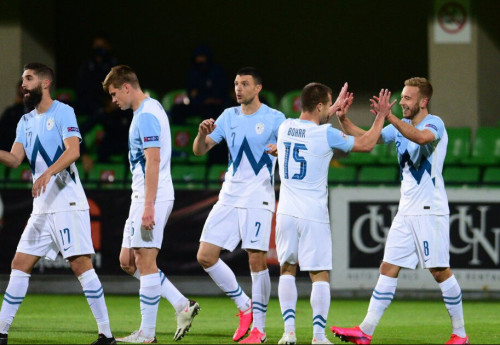 Фотография к новости: Сборная Словении лишилась тренера перед матчем с Казахстаном