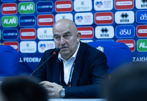 Фотография к новости: Тренера сборной Казахстана по футболу Черчесова оштрафовали за шутку о казахском языке