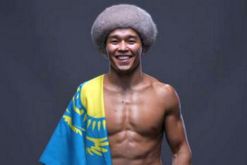 Фотография к новости: Асу Алмабаев выиграл топовый бой и поднялся на 7-е место в рейтинге UFC