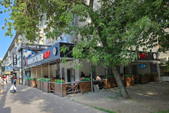 Фотография к новости: Незаконную пристройку снесли в центре Алматы