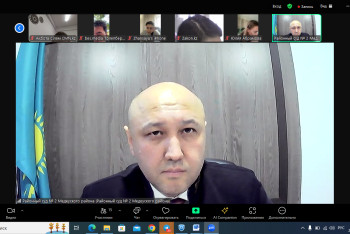 Фотография к новости: Осуждённый сын Турлыханова коротал вечера в ресторане и караоке