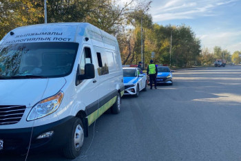 Фотография к новости: Автомобили в Алматы стали проверять на токсичность выхлопов