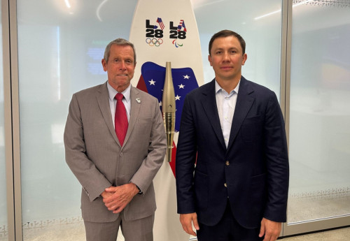 Фотография к новости: Головкин посетил оргкомитет Олимпийских игр-2028 в США