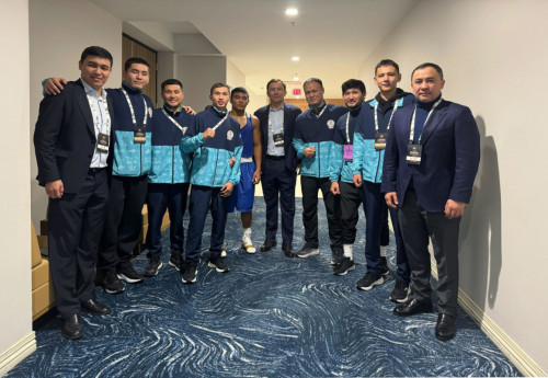 Фотография к новости: Головкин выступил на открытии первого чемпионата мира по боксу U19 World Boxing в США