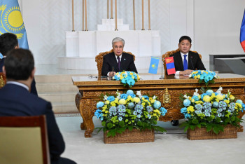 Фотография к новости: Казахстан и Монголия намерены увеличить товарооборот до 500 млн долларов