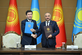 Фотография к новости: Положение о Межпарламентском совете между Казахстаном и Кыргызстаном подписали в Бишкеке