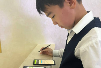 Фотография к новости: Актюбинский школьник создал мобильное приложение для путешествующих без гида