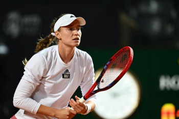 Фотография к новости: У Елены Рыбакиной не получилось выйти в полуфинал итогового турнира WTA