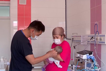 Фотография к новости: "Работа тяжёлая, но вдохновляет результат": как маленькие сердца спасают в туркестанской больнице