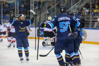 Фотография к новости: Казахстан разгромил Японию и выиграл чемпионат Азии по хоккею