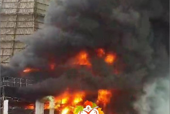 Фотография к новости: Градирню павлодарской ТЭЦ-1 заволокло дымом