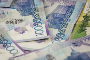 Фотография к новости: В Астане разоблачили вымогателей, которые забирали деньги у продавцов магазинов