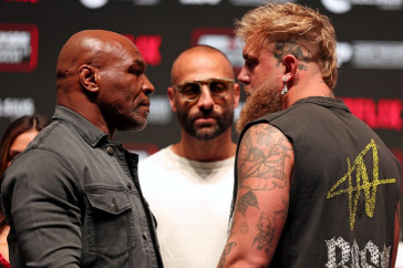 Фотография к новости: Видеоблогер победил легендарного Майка Тайсона