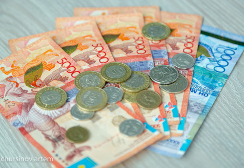 Фотография к новости: Почему в Казахстане не растут зарплаты и усилилась закредитованность