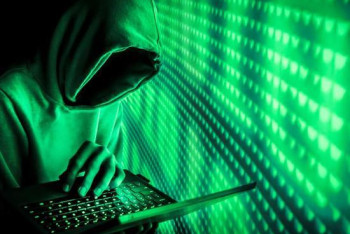 Фотография к новости: Китайские хакеры могли шпионить за 150 политиками из США