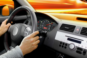 Фотография к новости: 11-летний подросток попал в ДТП после угона автомобиля в Карагандинской области