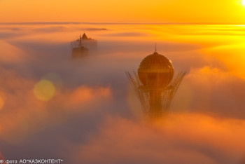 Фотография к новости: Штормовое предупреждение объявили почти по всему Казахстану