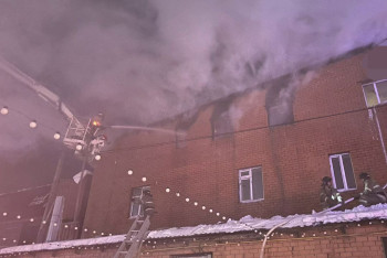 Фотография к новости: Общежитие загорелось в Астане: эвакуированы 40 человек