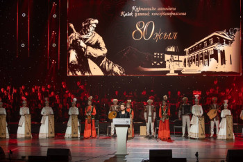 Фотография к новости: Президент поздравил Казахскую национальную консерваторию с 80-летием