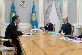 Фотография к новости: Сагинтаев доложил Токаеву о приоритетных направлениях работы ЕЭК