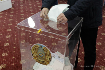 Фотография к новости: Довыборы в маcлихаты проходят в Казахстане