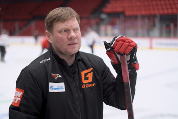 Фотография к новости: Воспитанник Усть-Каменогорска вошёл в тренерский штаб клуба КХЛ