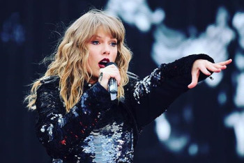 Фотография к новости: Гастрольный тур Тейлор Свифт установил рекорд по сборам