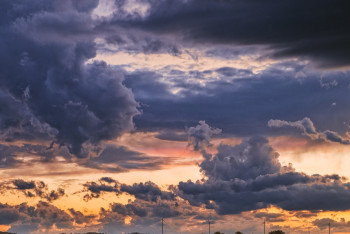 Фотография к новости: Жителям Алматы рекомендовали меньше гулять в субботу