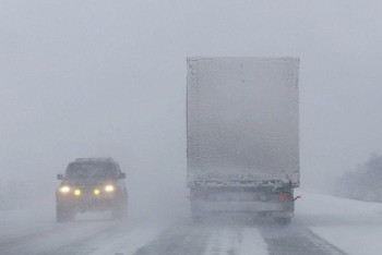 Фотография к новости: Трассы в двух регионах страны закрыли из-за непогоды