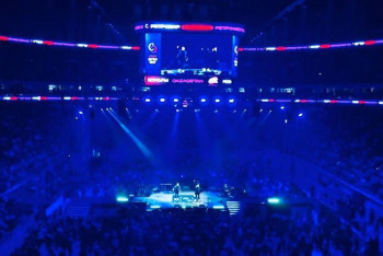 Фотография к новости: 12 тысяч человек одновременно исполнили гимн Казахстана в Астане