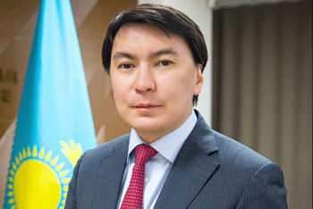 Фотография к новости: В Казахстанской федерации футбола выбрали президента