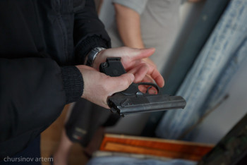 Фотография к новости: Мужчина открыл стрельбу в ЖК в Алматы