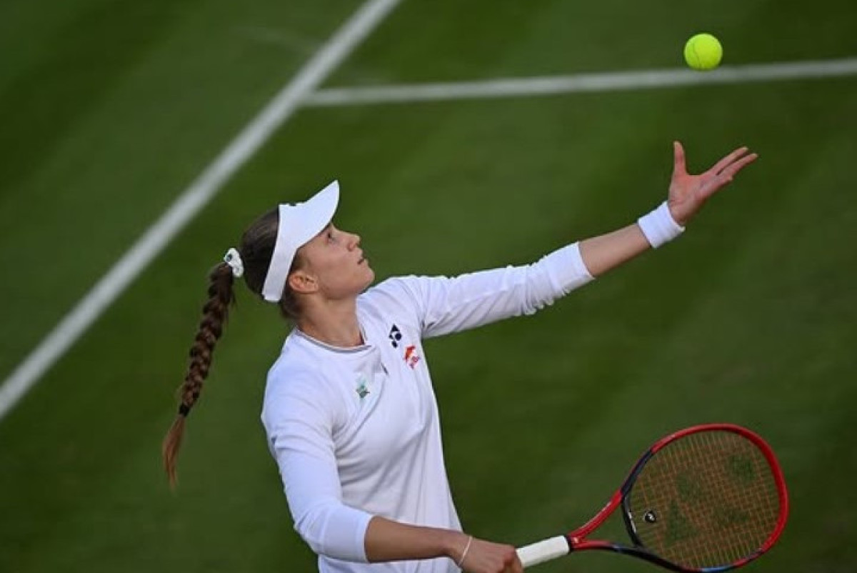  instagram.com/lenarybakina