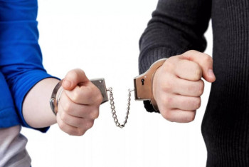 Фотография к новости: Молодожёны изготавливали наркотики на дому в Алматы