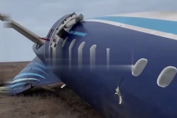 Фотография к новости: Шестеро казахстанцев находились на борту рухнувшего под Актау самолёта