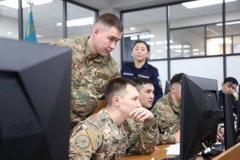 Фотография к новости: На месте крушения самолёта в Актау найдены два бортовых самописца