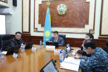 Фотография к новости: Бозумбаев о крушении самолёта в Актау: Мы никакой версии ни от какой страны не получали