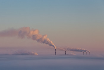 Фотография к новости: Сократить прогулки в субботу рекомендовали жителям четырёх городов