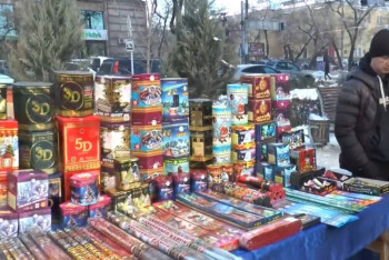 Фотография к новости: Более тонны контрафактной пиротехники изъяли в Алматы