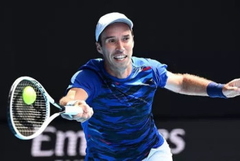 Фотография к новости: Казахстанские теннисисты выступят в квалификации Australian Open