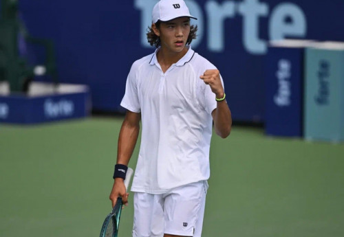 Фотография к новости: Юный теннисист Амир Омарханов впервые вошёл в топ-5 мирового рейтинга