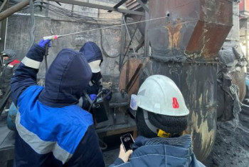 Фотография к новости: Причину выпадения чёрного снега в Сатпаеве назвали экологи